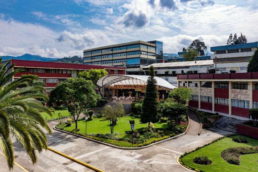 Por segundo año consecutivo, la UTPL se ubica en el top 10 de las ...