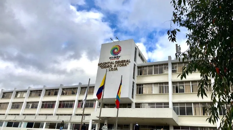 SALUD. El Hospital Isidro Ayora continúa enfrentando alta demanda de usuarios mientras avanza en el fortalecimiento de servicios, equipamiento y abastecimiento.