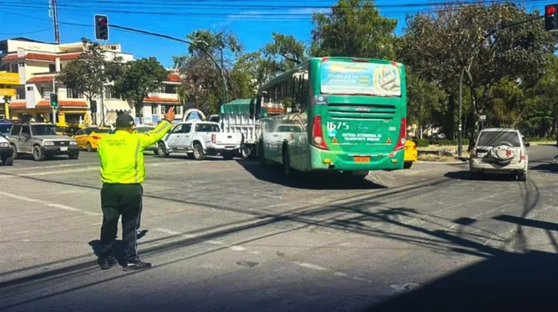 MULTAS. La UCOT recuerda que el aumento de multas responde al alza del SBU.